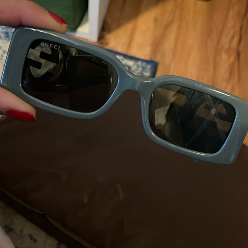 Gucci Sunglassess
